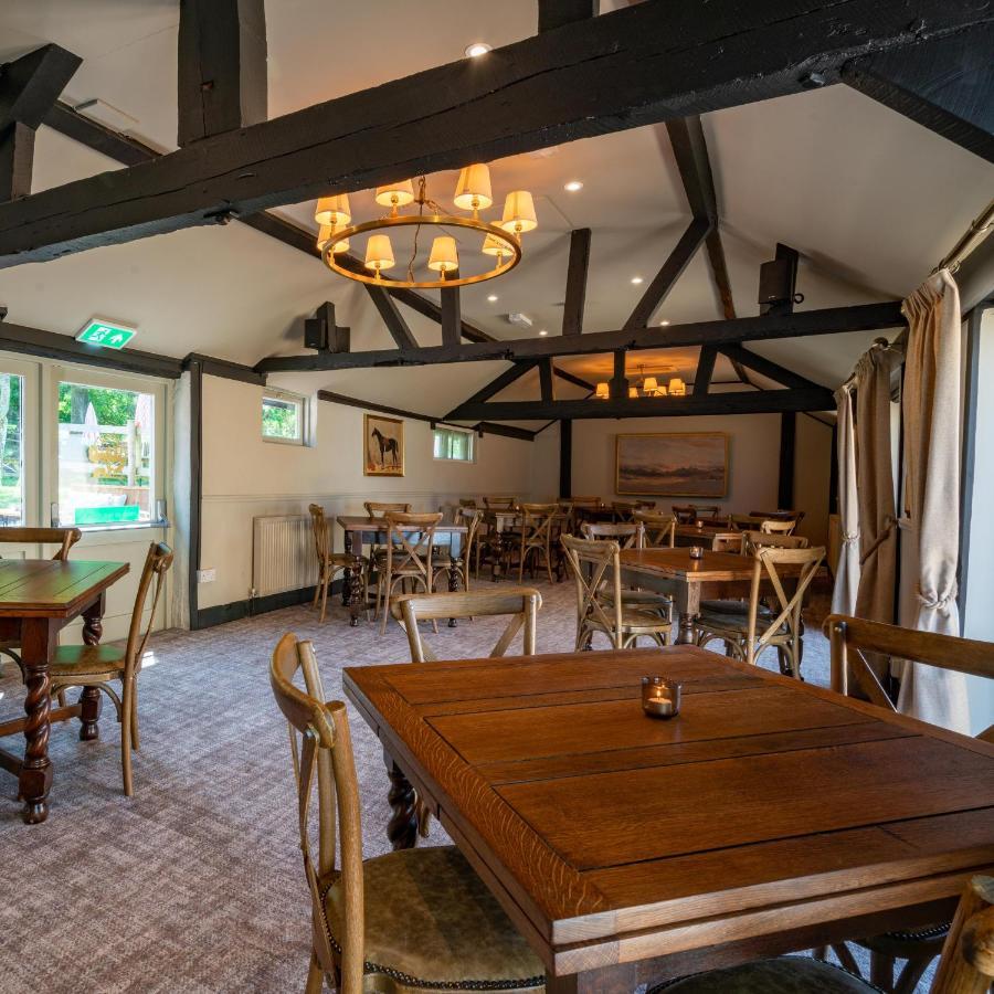 High Corner Inn Godshill  Exterior foto